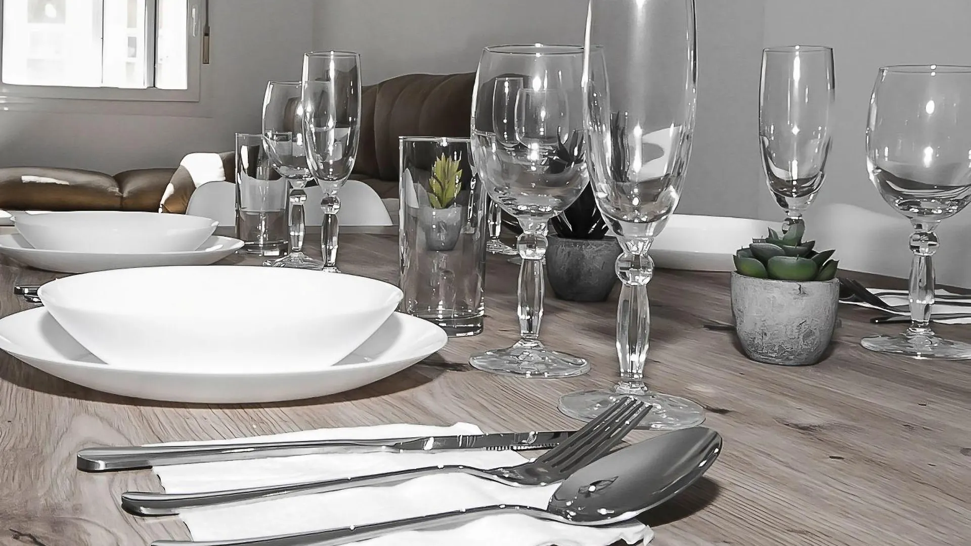 Apartamento Ave Huelin 3Rooms Alojamiento Con Parking Y Ac Málaga España